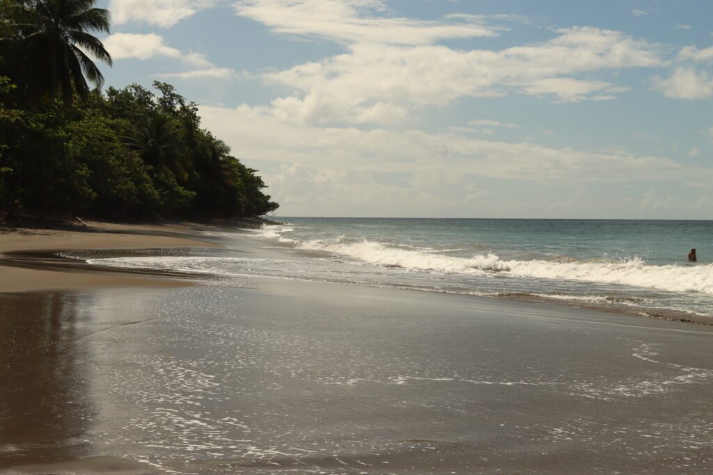 vague Anse Céron