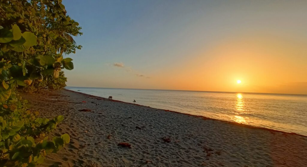 sunset Anse Céron