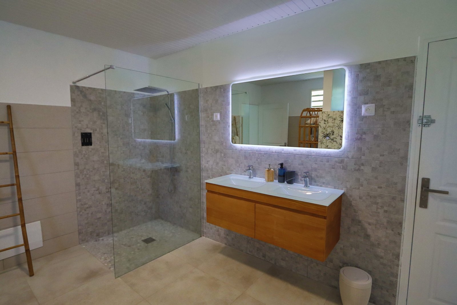 salle de douche Malia